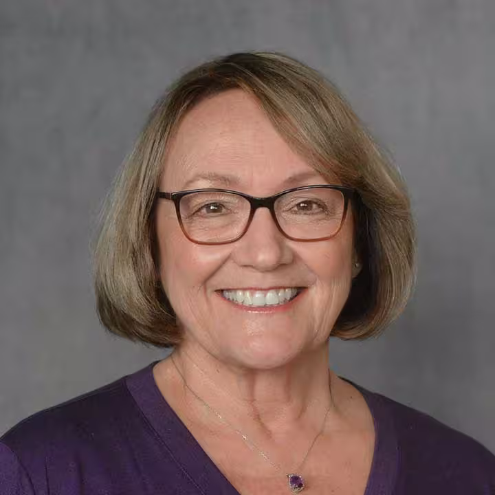 Mary-Greisch-Monday-bio-photo